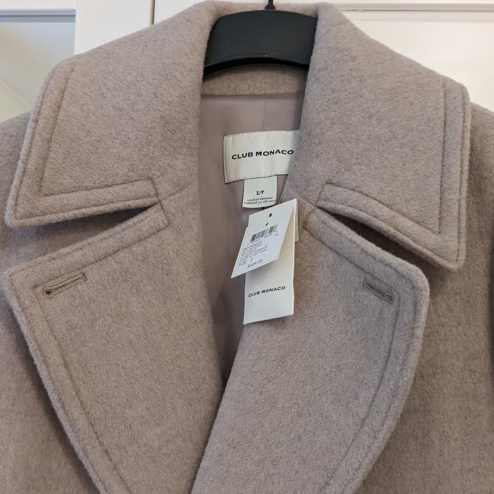 Club Monaco Daylina Coat Oatmeal color size small